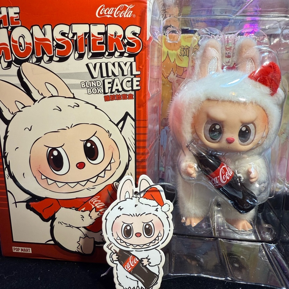 The Monsters Coca Cola Labubu - Surprise Shake